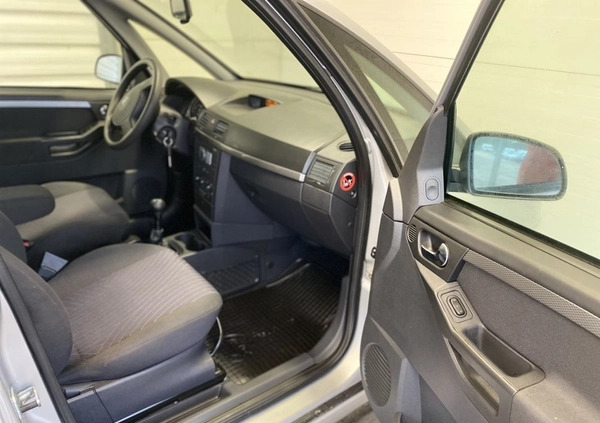 Opel Meriva cena 10900 przebieg: 158543, rok produkcji 2006 z Bieruń małe 407